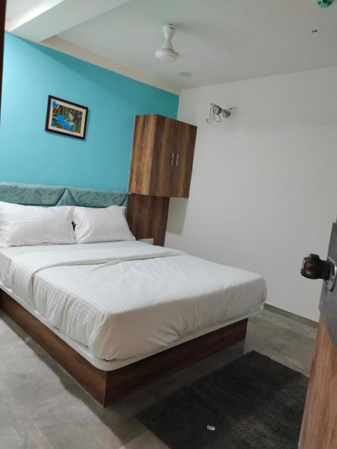 אחמדאבאד Hotel Lee Park מראה חיצוני תמונה