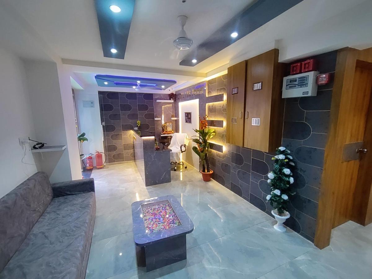 אחמדאבאד Hotel Lee Park מראה חיצוני תמונה